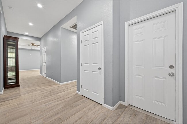 Building Photo - 25106 Morgan Cemetery Rd