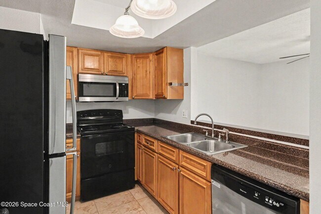 Building Photo - 1066 Ellen Ct