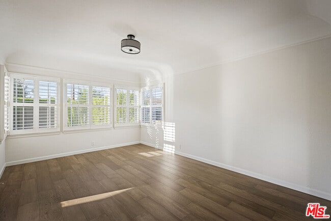Building Photo - 12153 Maxwellton Rd