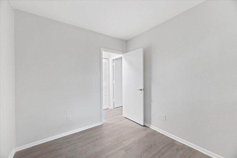 Building Photo - 1314 Wharton Dr