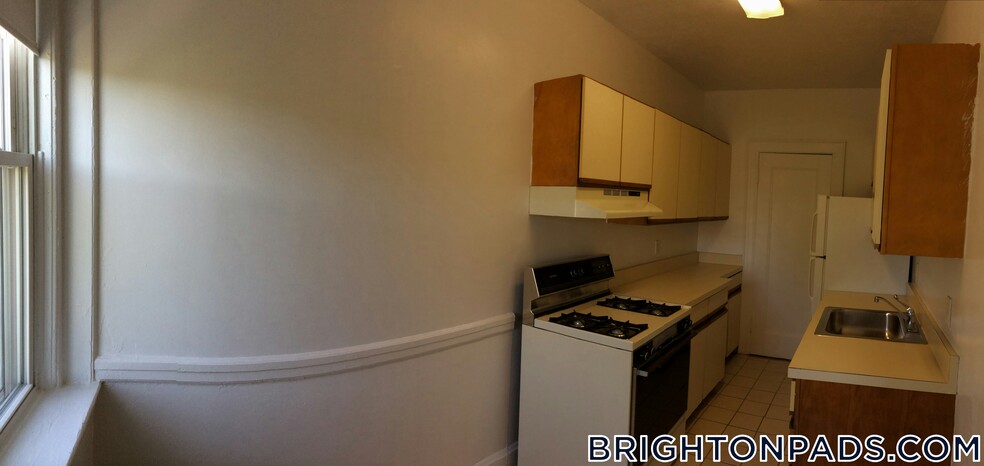 Building Photo - 100 Kilsyth Rd