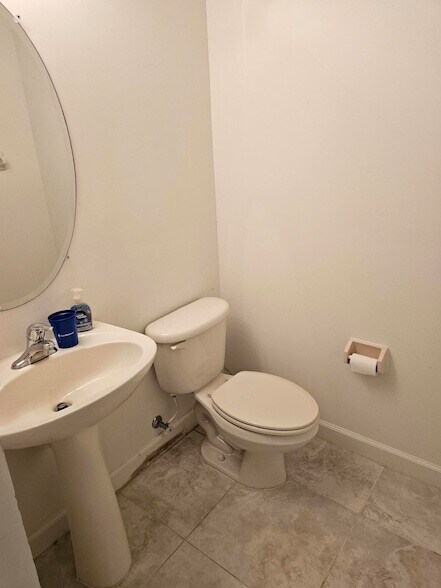 Building Photo - 10451 SW Academic Way