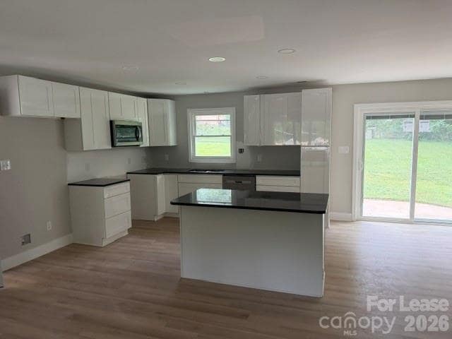 Building Photo - 3309 Rollingwood Dr