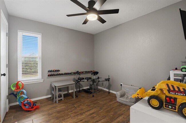 Building Photo - 10316 Glascow Dr