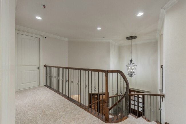 Building Photo - 109 Meadowlands Dr