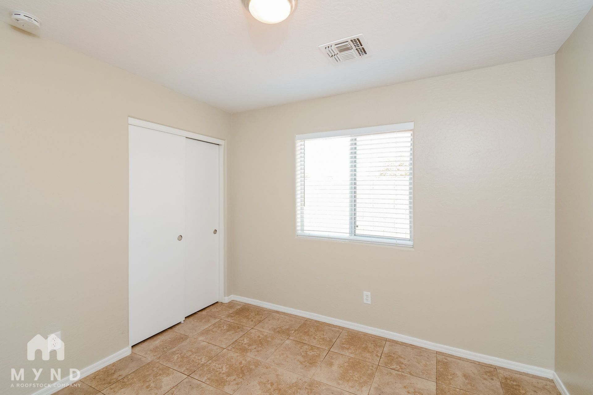 Building Photo - 22027 W Pima St