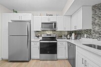 Building Photo - 8851 Wiles Rd