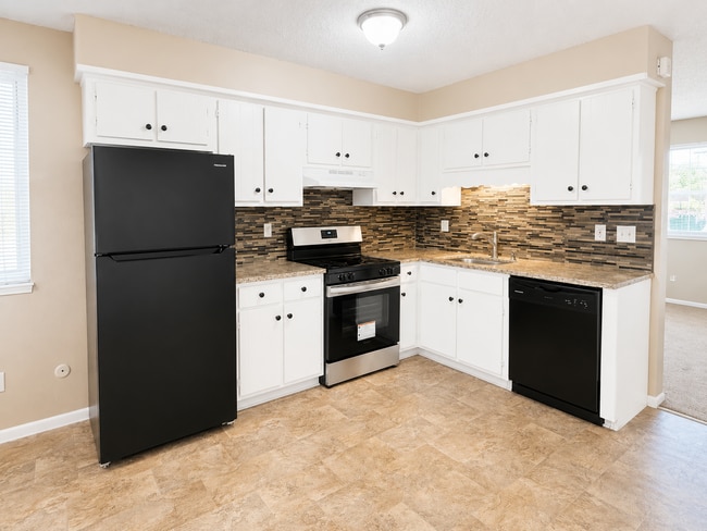 Building Photo - Denver Apartment Near Cherry Creek Trail & Garland Park