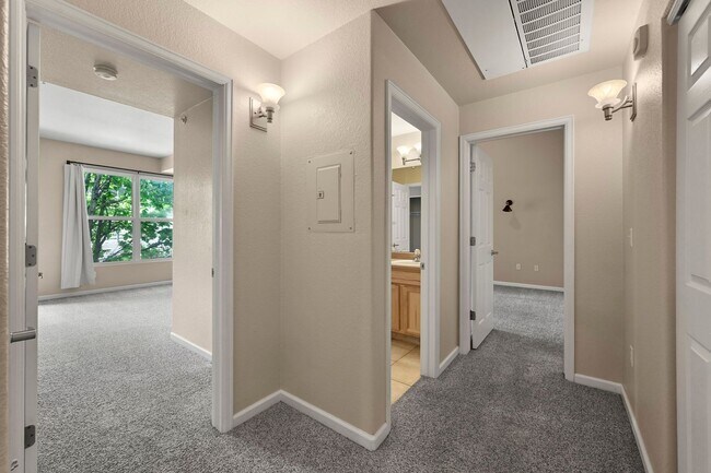 Building Photo - Spacious Top-Floor Condo in Las Casas at Broadmoor Bluffs | 2 Bed / 2 Bath + Garage, Very close t...