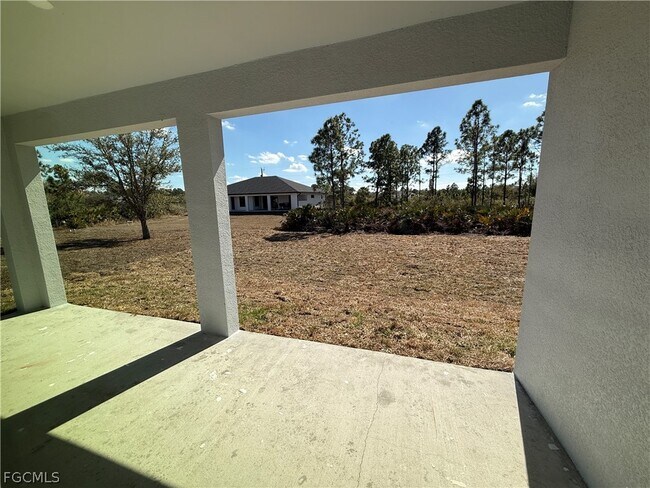 Building Photo - 3005 31st St W