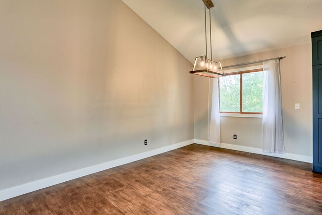Building Photo - 4 Bedroom home in Fort Collins