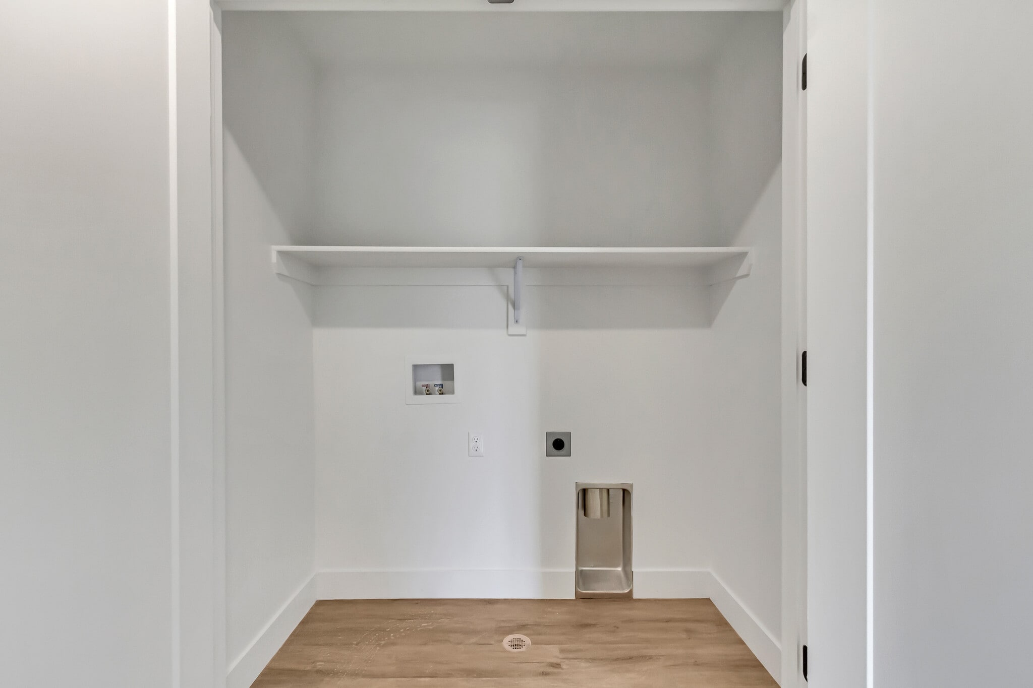 Building Photo - 5913 Wasatch Dr