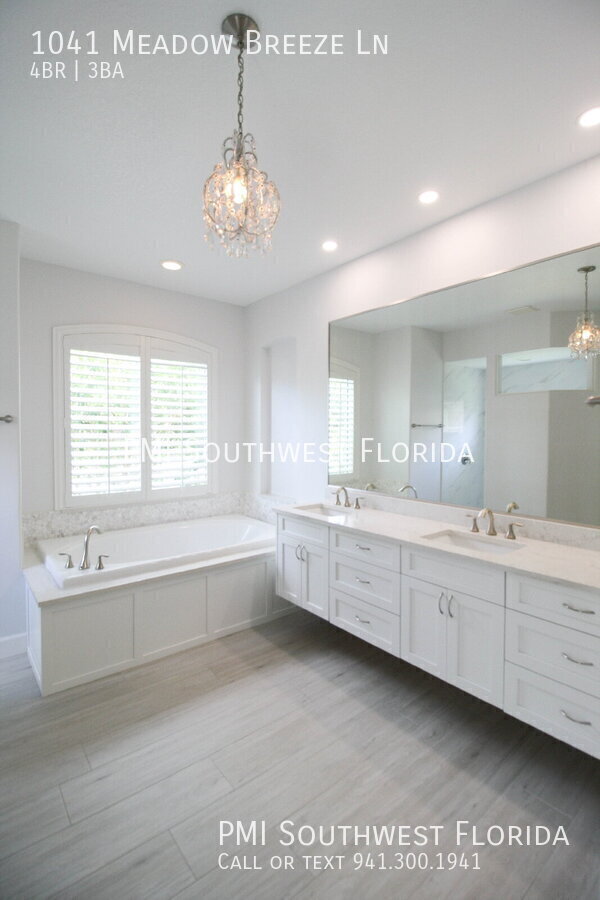Building Photo - 1041 Meadow Breeze Ln