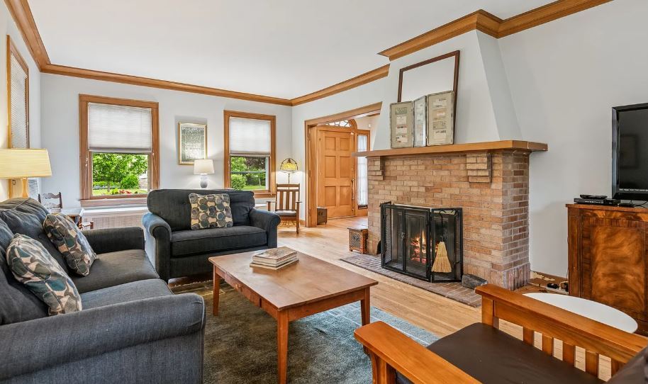 Building Photo - 820 N Oak Park Ave