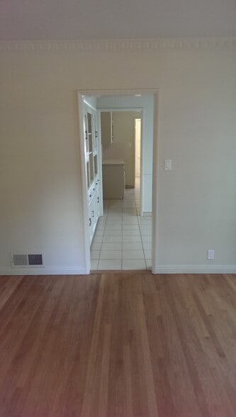Optional 3rd Bedroom - 1226 S Longwood Ave