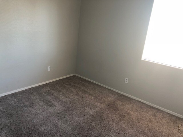 Building Photo - 6106 N 35th Ave