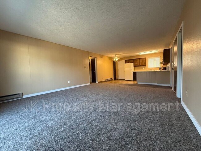 Building Photo - 4604 3rd Ave S