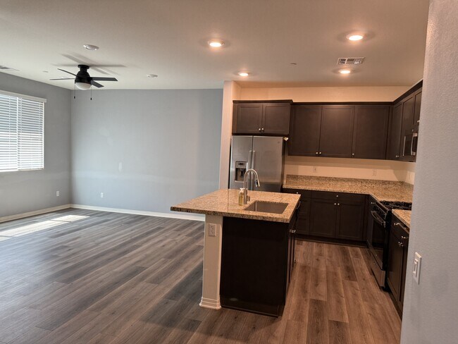 Building Photo - 16502 Casa Grande Ave