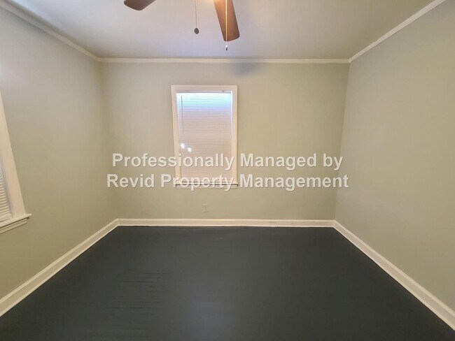 Building Photo - 1245 Elliston Rd