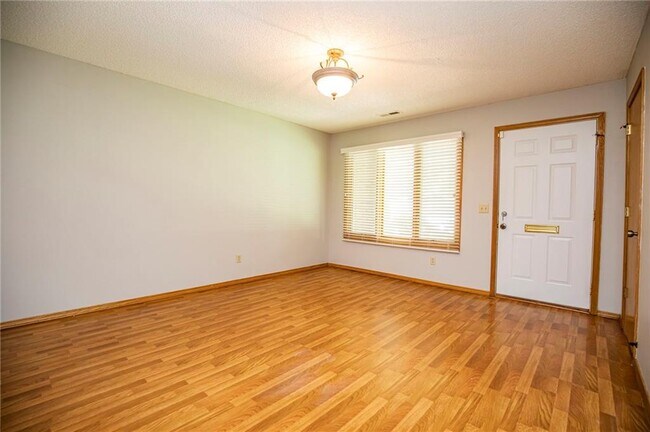 Building Photo - 301 SW C St