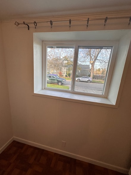 Building Photo - 1434 Ferry St SE