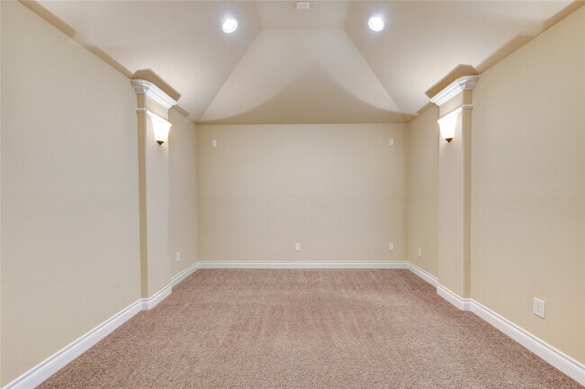 Building Photo - 4623 Montcliff Bend Ln