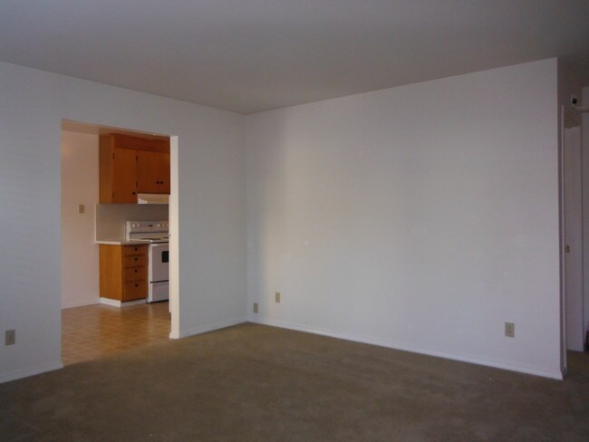 Building Photo - 2517 U St