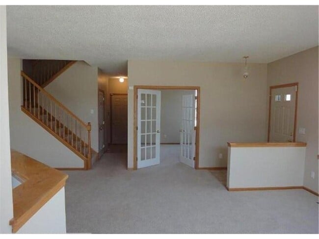 Building Photo - 9012 Garland Ln N