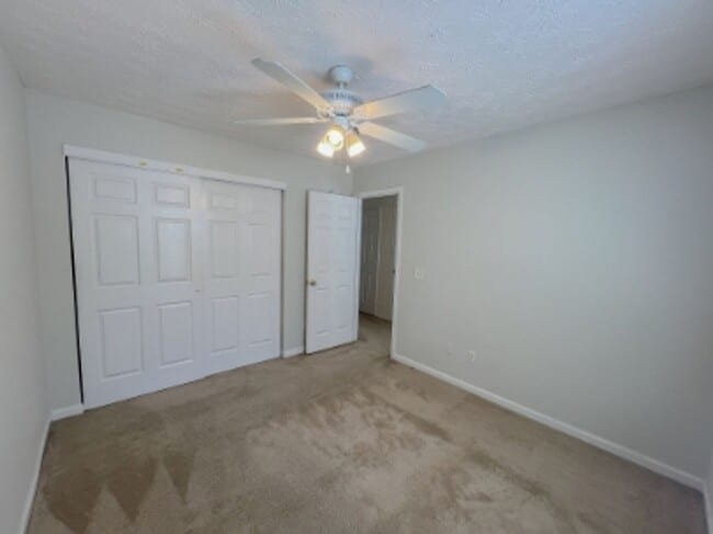 Building Photo - 158 Ellis Drive