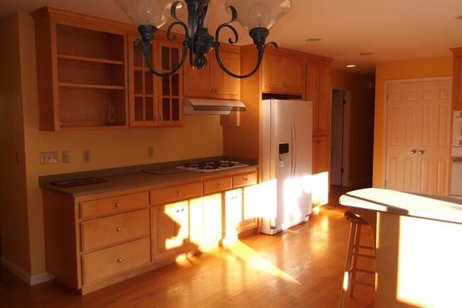 Building Photo - 3863 Campolindo Dr