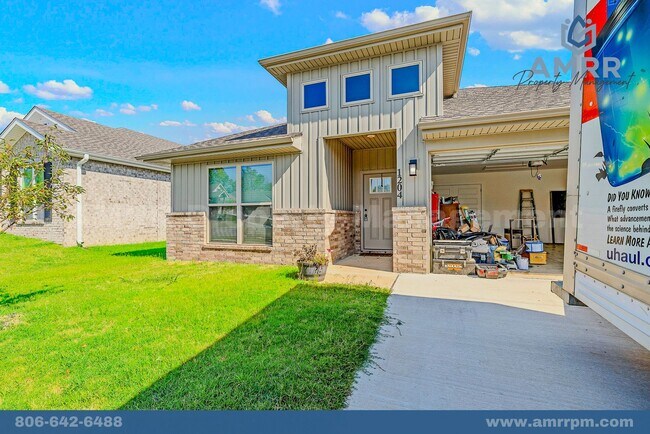 Building Photo - PROMOTION: $1299/MO OFF RENT FOR THE FIRST 3 MONTHS!!