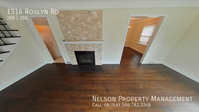 Building Photo - 1316 Roslyn Rd