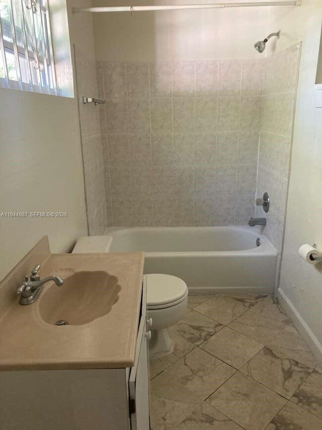 Building Photo - 18815 NW 33rd Ct