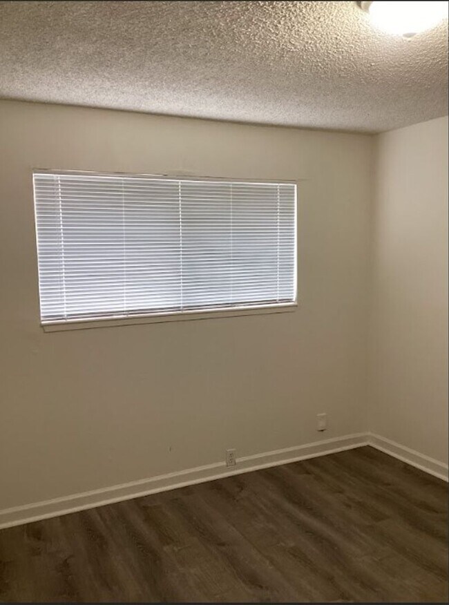 Building Photo - 615 Rancheria Dr