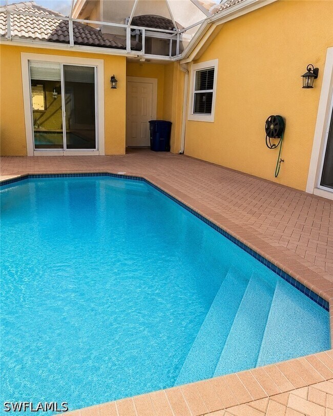 Building Photo - 3414 Marbella Ct