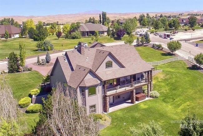 Building Photo - Exquisite home on acreage in Star