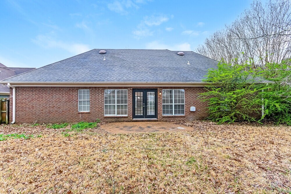 Building Photo - 7376 Wendy Way