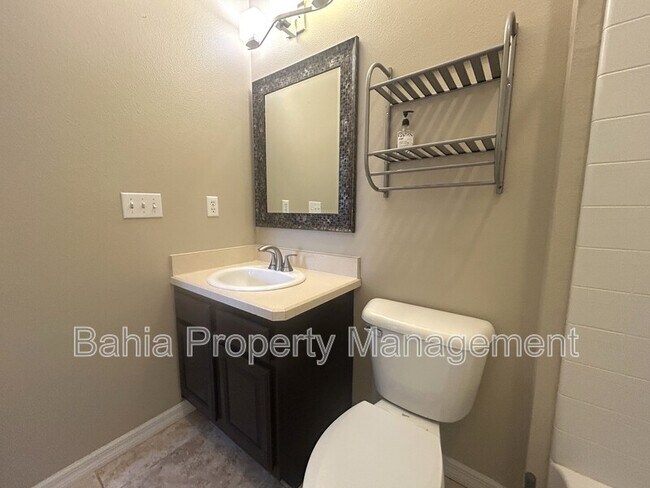 Building Photo - 9036 Moonlit Meadows Loop