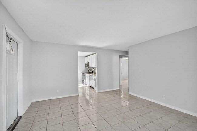 Building Photo - 216 Ocean Breeze