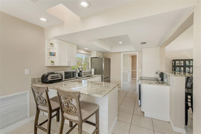 Building Photo - 7195 Augusta Blvd