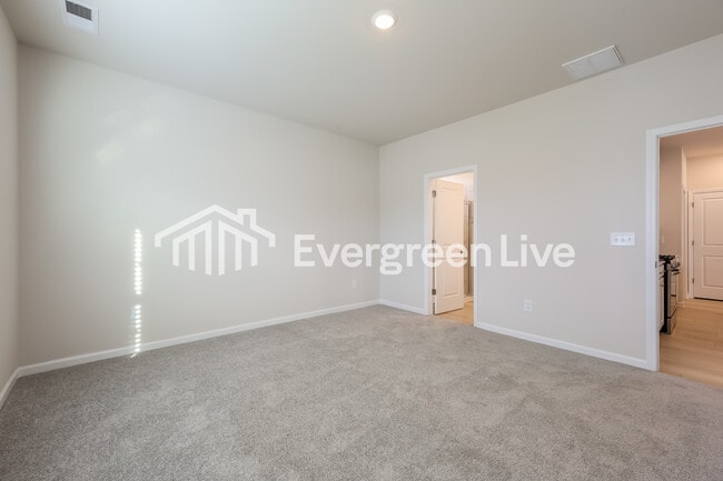 Building Photo - now