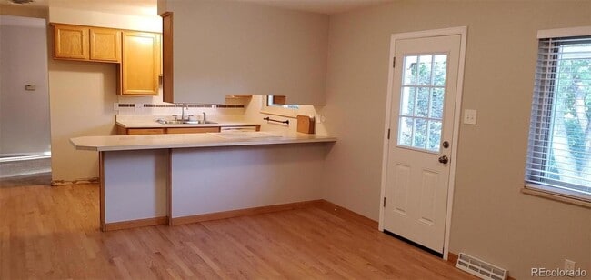 Building Photo - 1512 S Yank St