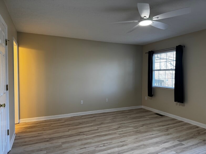 Master Bedroom 2 - 855 S Grant St