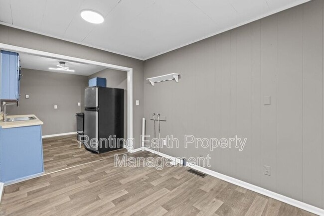 Building Photo - 1633 32nd Street Ensley