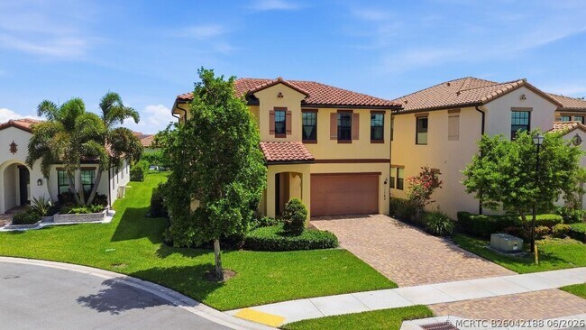 Building Photo - 11760 Bayview Cir