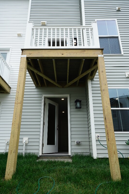 Building Photo - 259 Talucci Dr