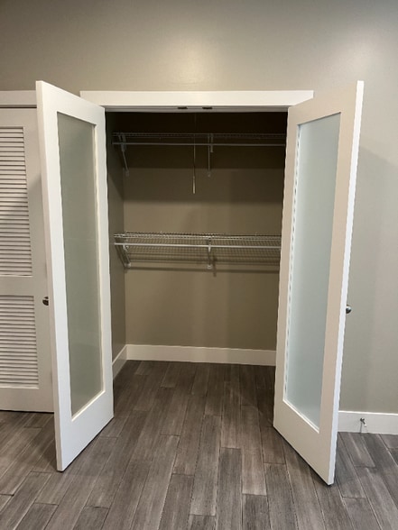 Building Photo - 525 Hyde St