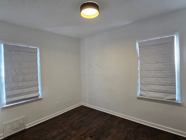 Building Photo - 25312 Winton St