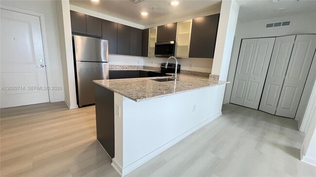 Building Photo - 5579 Millenia Park Blvd