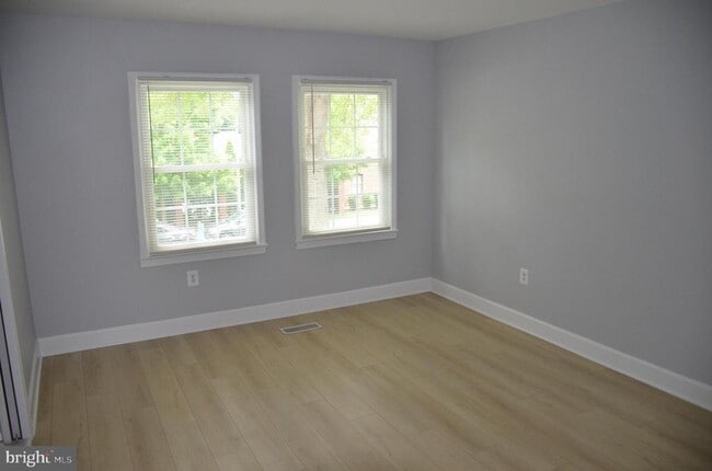 Building Photo - 714 Wilkes St